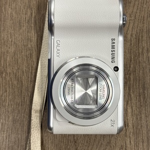 SAMSUNG EK-GC200 DIGITAL CAMERA