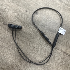 BEATS FLEX HEADPHONES