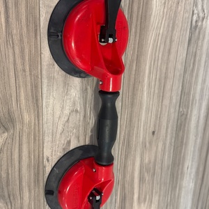 Equalizer Glass Suction Cup 