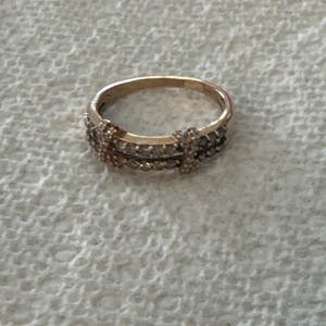 Levian 52dias .74ctw 14krg 3.1g 