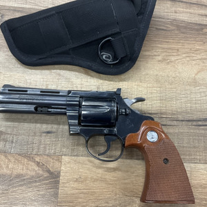 COLT DIAMONDBACK BLUE 22LR REVOLVER