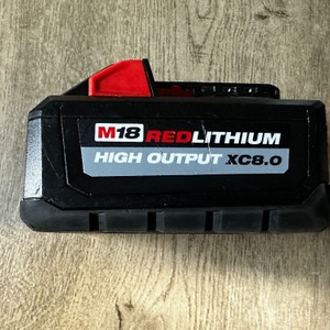 MILWAUKEE 18V HIGH OUTPUT 8.0AH BATTERY
