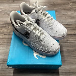 NIKE AIR FORCE 1 DOERNBECHER SIZE 7