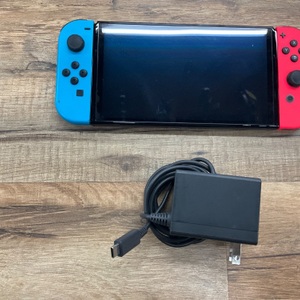 Nintendo Switch Handheld Oled Heg-001