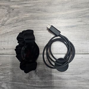 SAMSUNG GALAXY6 WATCH W/CHARGER