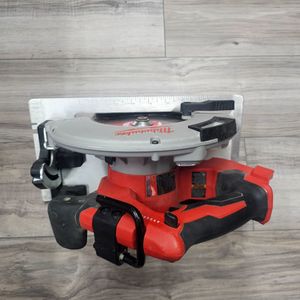 MILWAUKEE 18V CIRCULAR SAW