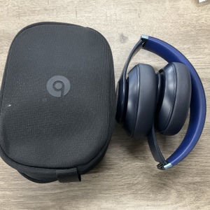 BEATS STUDIO PRO