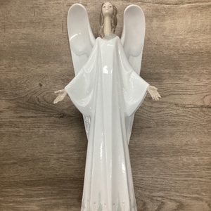 Nao By Lladro Praying Angel