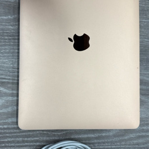 Apple Macbook Air A2337