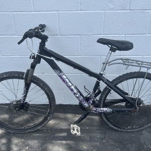 SCOTT VOLTAGE YZ3 MOUNTAIN BIKE