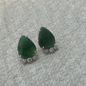 Jade Earrings 6dias .18ctw 14kw 