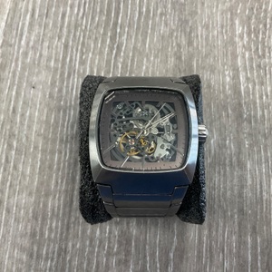 TOXIC AUTOMATIC WRIST WATCH