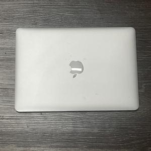 2017 MACBOOK AIR, CORE I5