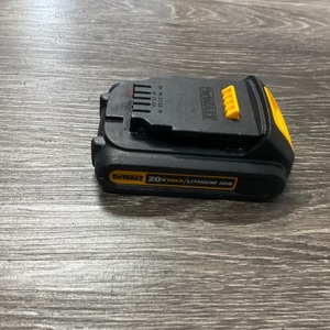 DEWALT 20V 2.0 AH BATTERY DCB201