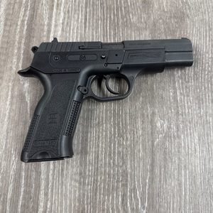 Sarsilmaz B6 9MM W/CASE & EXTRA MAGAZINE
