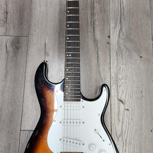 Samick Greg Bennett Malibu ELECTRIC GUITAR