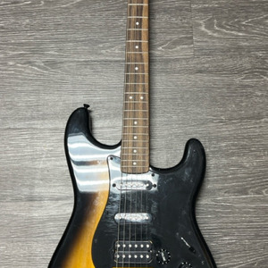 Fender Squier Bullet Stratocaster ELECTRIC GUITAR