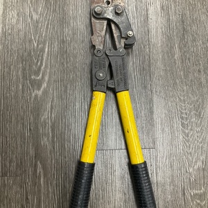 None Hand Crimping Tool