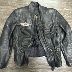 HARLEY DAVIDSON WOMENS LEATHER JACKET SIZE MEDIUM
