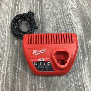 Milwaukee Tools Charger 48-59-2401