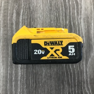 Dewalt Dcb205 5AH Battery