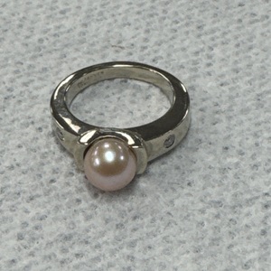  Pearl 2dias .05ctw Ring 