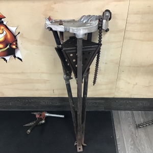 RIDGID 450 PIPE THREADING TISTAND VISE
