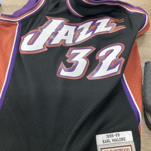 KARL MALONE JERSEY