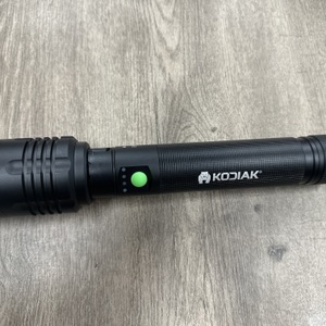 KODIAK 25362 10K LUMEN FLASHLIGHT