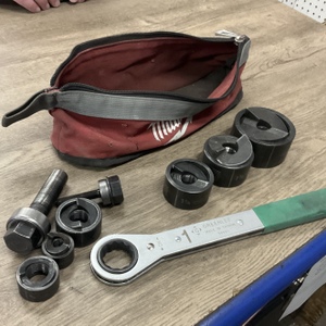 GREENLEE HOLE PUNCH KIT