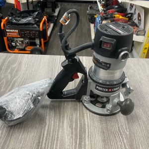 PORTER CABLE 691 HEAVY DUTY ROUTER WITH 6911 ROUTER BASE