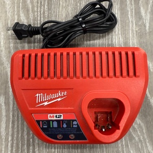 MILWAUKEE 12V CHARGER