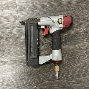  Central Pneumatic 18 GAUGE BRAD NAILER 