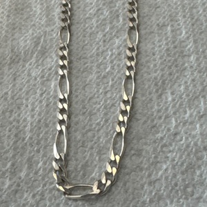 Silver Figaro Chain Sz:28 