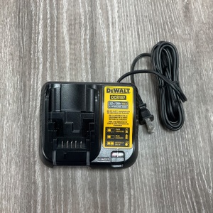 DEWALT 12V/20V BATTERY CHARGER DCB107