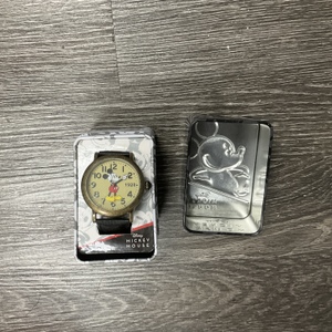 DISNEY MICKEY MOUSE WATCH