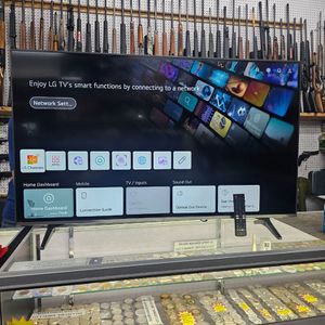 LG 50" Smart TV  50UQ7070ZUE Priced For Condition