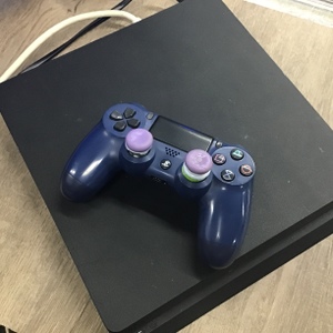 Sony CUH-2015A Playstion 4