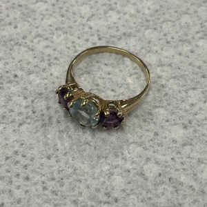 Yellow Gold Ring 2.5g/10kt 