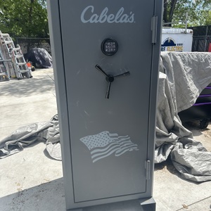 LIBERTY CABELA'S SAFE