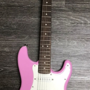 FENDER SQUIER MINI PINK ELECTRIC GUITAR