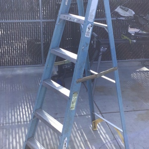 WERNER FIBERGLASS LADDER
