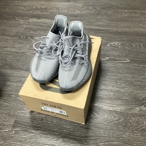 YEEZY 350 V2 STEEL GRAY SIZE 12 SHOES WITH BOX 