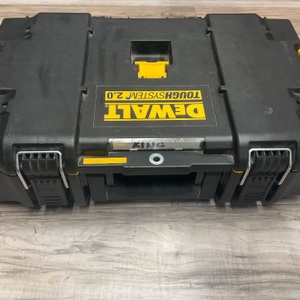 DEWALT TOUGH SYSTEMS TOOL BOX