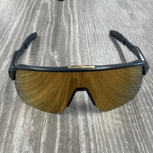 OAKLEY SUTRO SUNGLASSES WITH SOME SCRATCHES ON LENSES WITH CASE