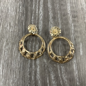 Female Yellow Gold Dangle Earrings 14.8g/14kt 