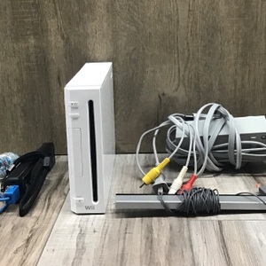 NINTENDO WII CONSOLE RVL-001