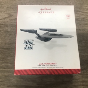 HALLMARK  STAR TREK ORNAMENT