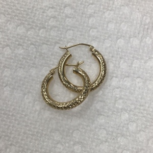 Yellow Gold Hoop Earrings 1.3g/14kt 