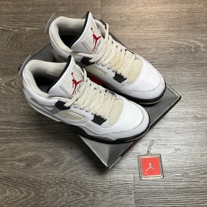 JORDAN RETRO 4 CEMENT 2016 SIZE 10 SHOES